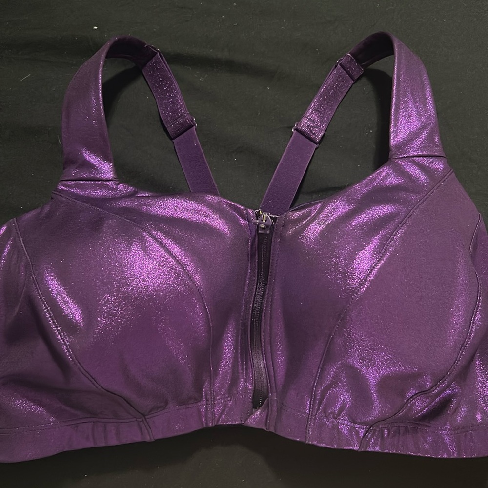 38DDD Victoria secrets sports bra